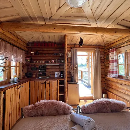 Metsakuurorti Puhkekeskus, Kunksmoor House Vikendica Vaeike-Saerge