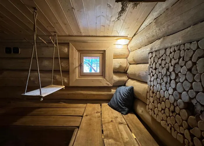 펜션 Metsakuurorti Puhkekeskus, Kunksmoor House Vaeike-Saerge